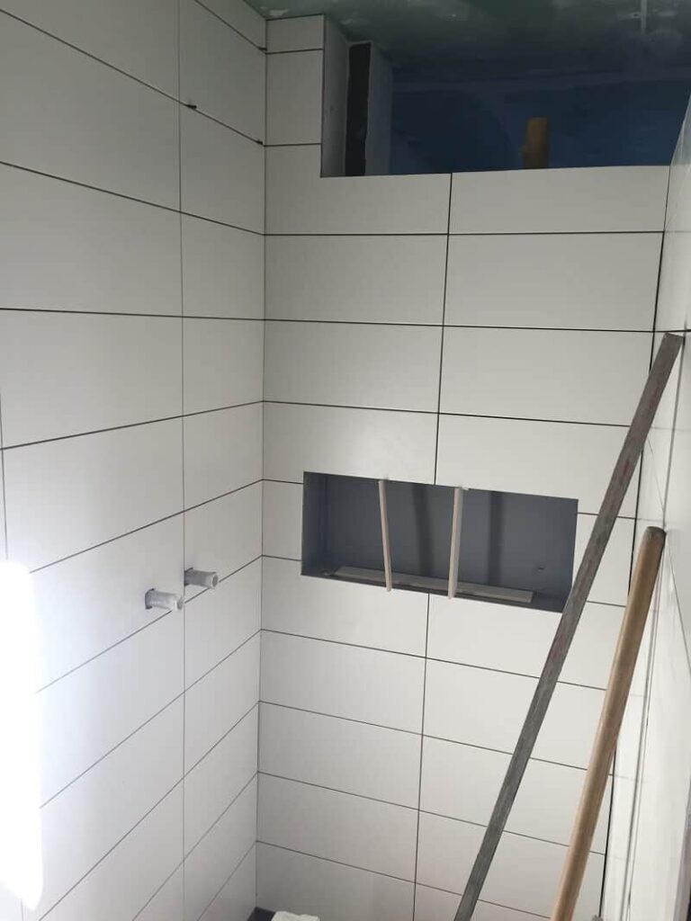 rohbau duschablage gefliest bild rohbau duschablage gefliest bild