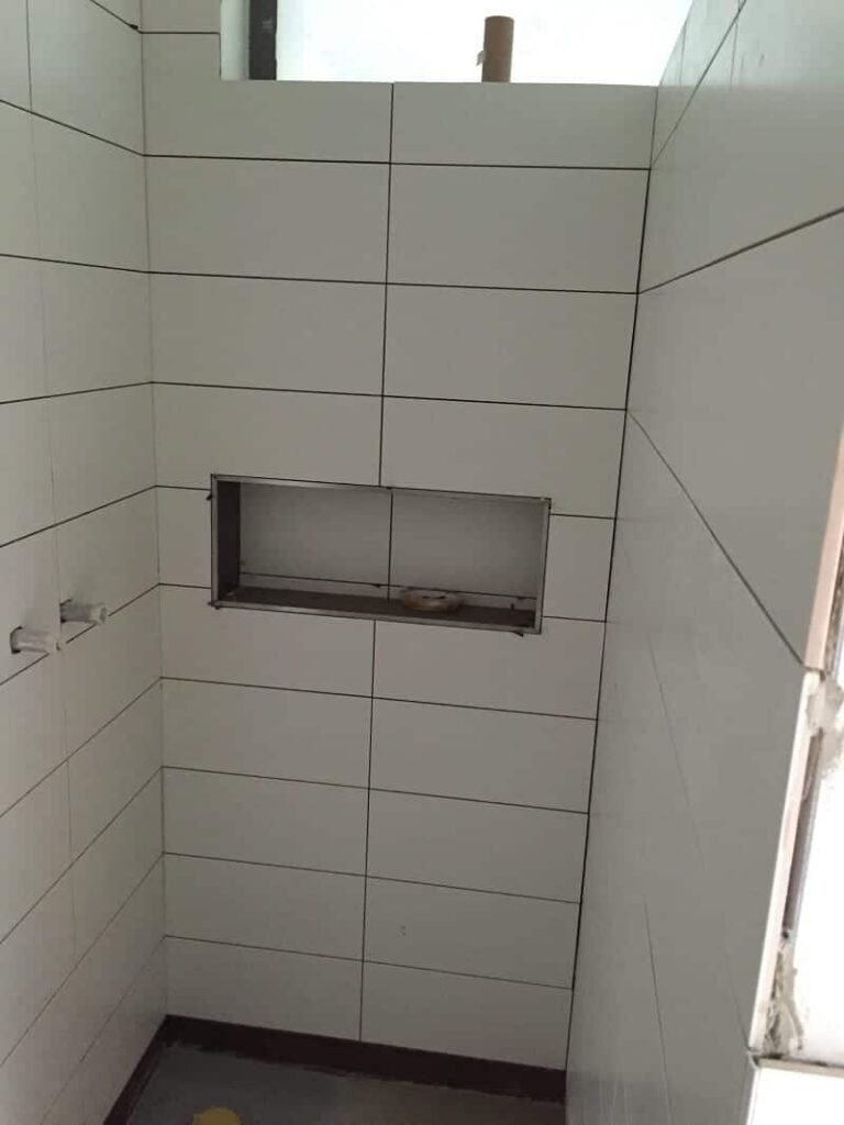 rohbau duschablage gefliest bild rohbau duschablage gefliest bild