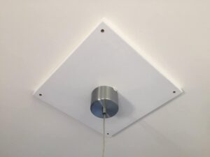 diy lampenhalterung nur noch die abdeckkappen fehlen diy lampenhalterung nur noch die abdeckkappen fehlen