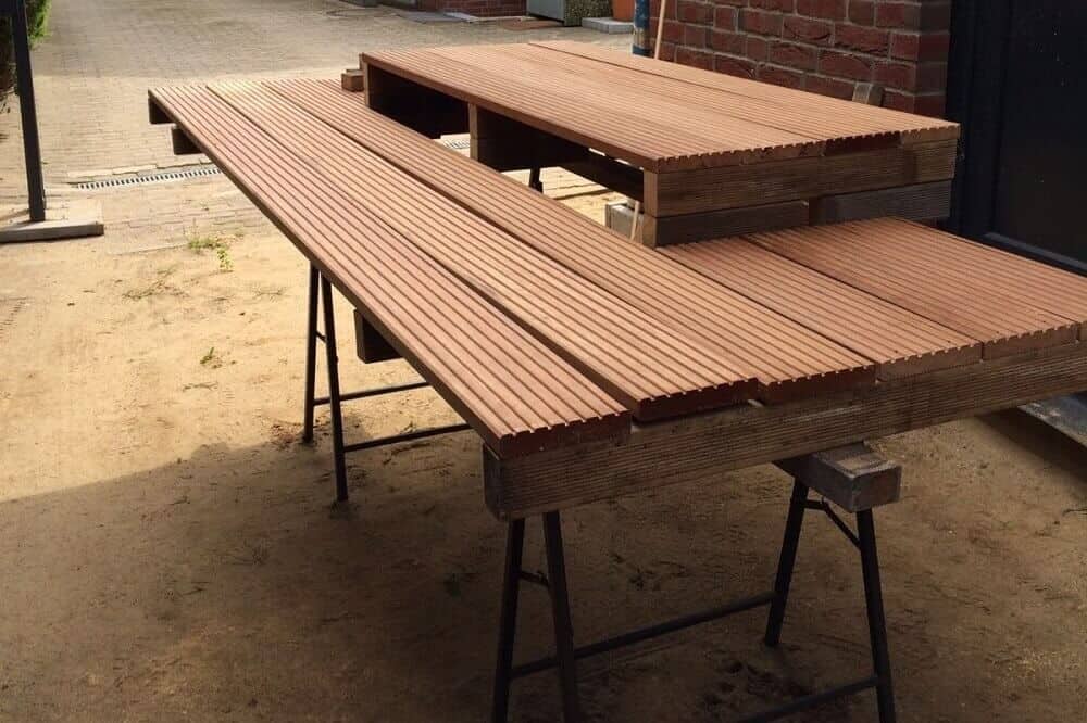 die beiden treppenelemente aufeinander gelegt die beiden treppenelemente aufeinander gelegt