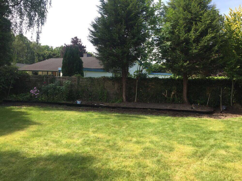 die rhizomsperre ist fertig eingesetzt die rhizomsperre ist fertig eingesetzt