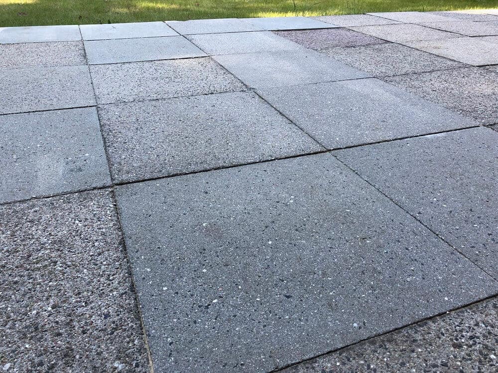 die terrasse ist nach dem einsatz mit dem kärcher hochdruckreiniger endlich wieder sauber die terrasse ist nach dem einsatz mit dem kärcher hochdruckreiniger endlich wieder sauber