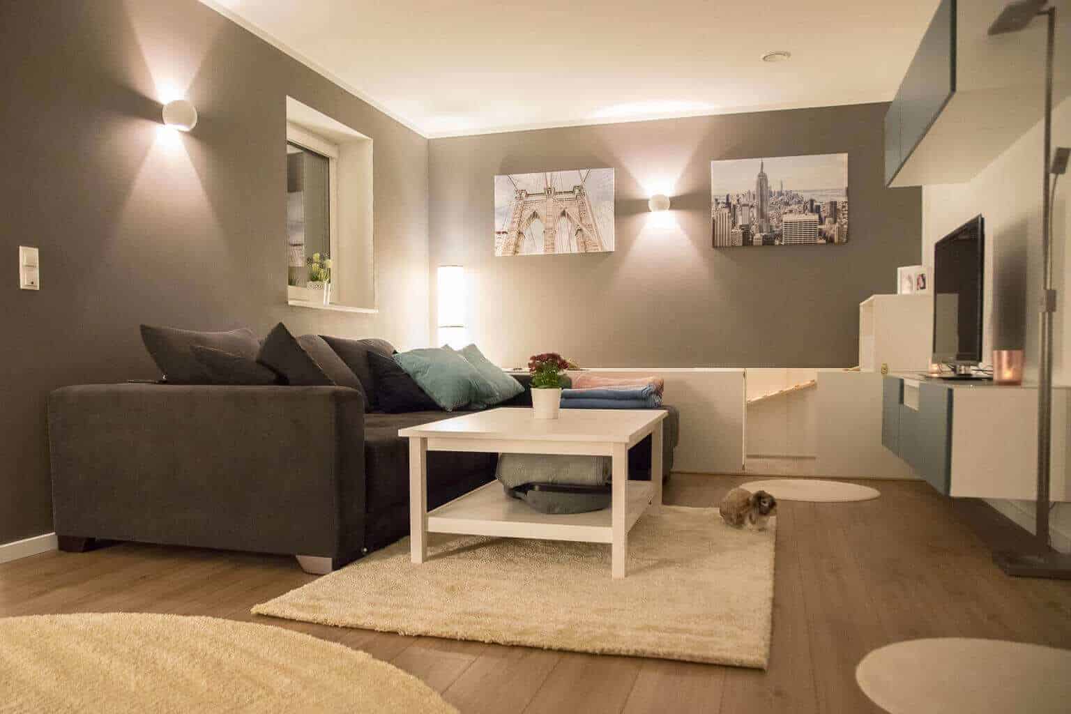 wohnzimmerwände und decke streichen das fertige ergebnis gefällt uns und unseren mitbewohnern sehr gut wohnzimmerwände und decke streichen das fertige ergebnis gefällt uns und unseren mitbewohnern sehr gut