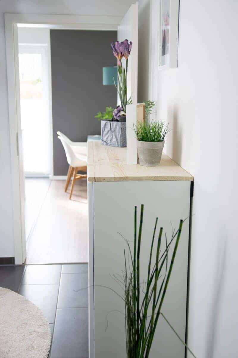 dank des ikea hacks haben wir nun viel platz im flur und ein neues sideboard dank des ikea hacks haben wir nun viel platz im flur und ein neues sideboard