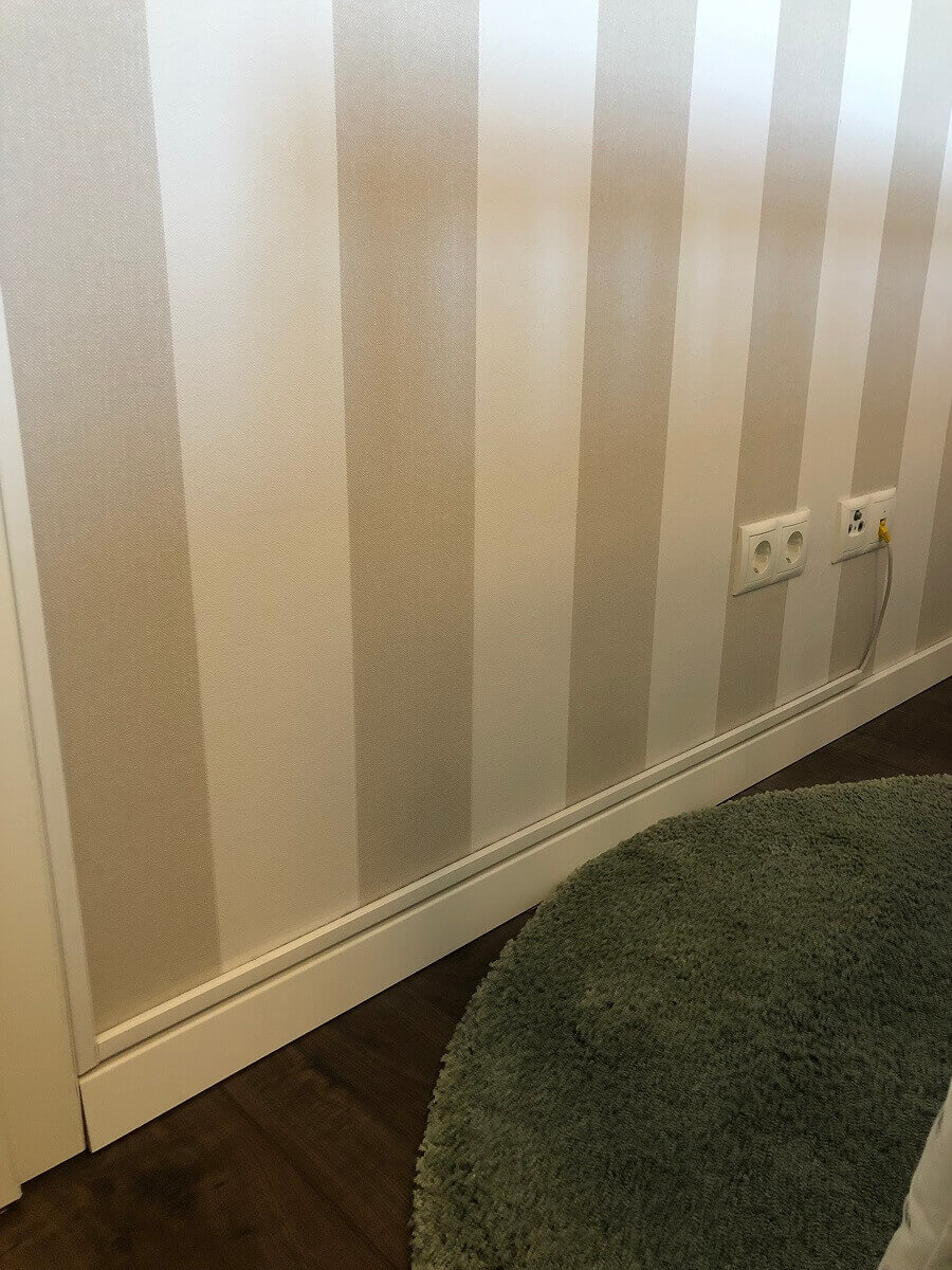 kabelkanal zum kleben sind sehr einfach zu montieren bei uns hält es schon fast vier jahre kabelkanal zum kleben sind sehr einfach zu montieren bei uns hält es schon fast vier jahre