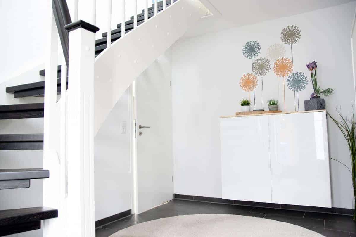 freundliche pusteblumen lockern unseren flur auf und sorgen für etwas farbe freundliche pusteblumen lockern unseren flur auf und sorgen für etwas farbe