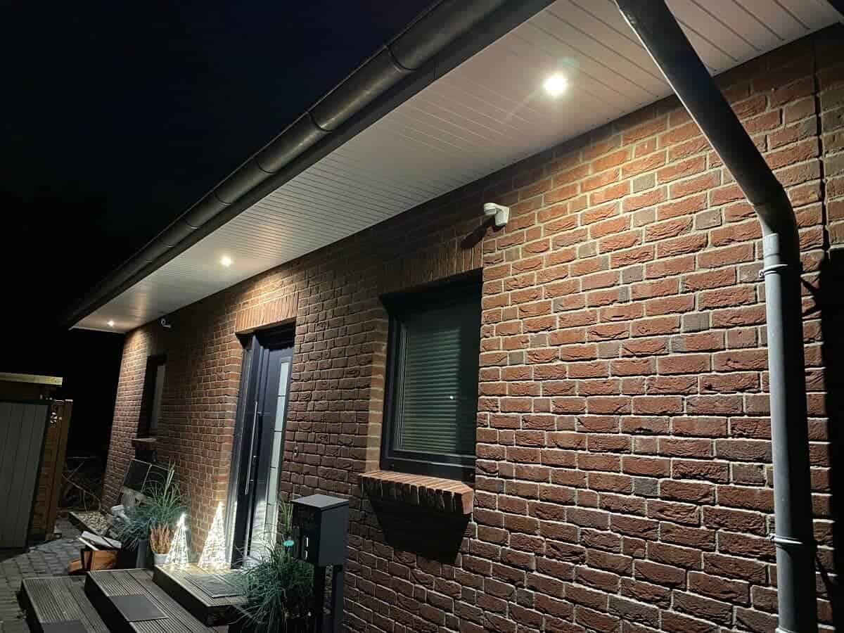außenbeleuchtung am haus wir haben uns vor dem haus für einen bewegungsmelder mit led leuchten entschieden