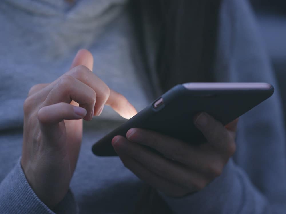 wenn der wlan empfang in deiner wohnung oder deinem haus nicht so gut ist kannst du mit einem mesh netzwerk das wlan verbessern
