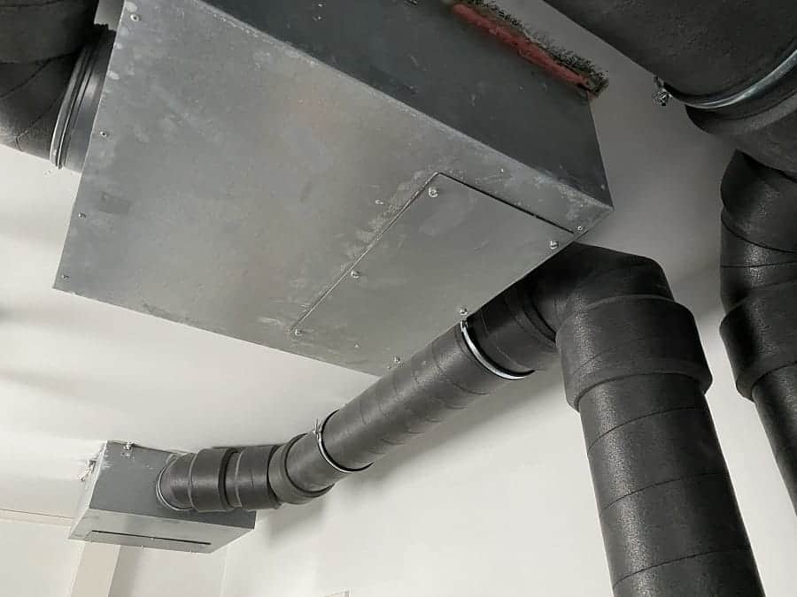lüftungsanlage mit wärmerückgewinnung die installation im hauswirtschaftsraum ist nicht die schönste fällt aber nach einer woche schon nicht mehr auf lüftungsanlage mit wärmerückgewinnung die installation im hauswirtschaftsraum ist nicht die schönste fällt aber nach einer woche schon nicht mehr auf