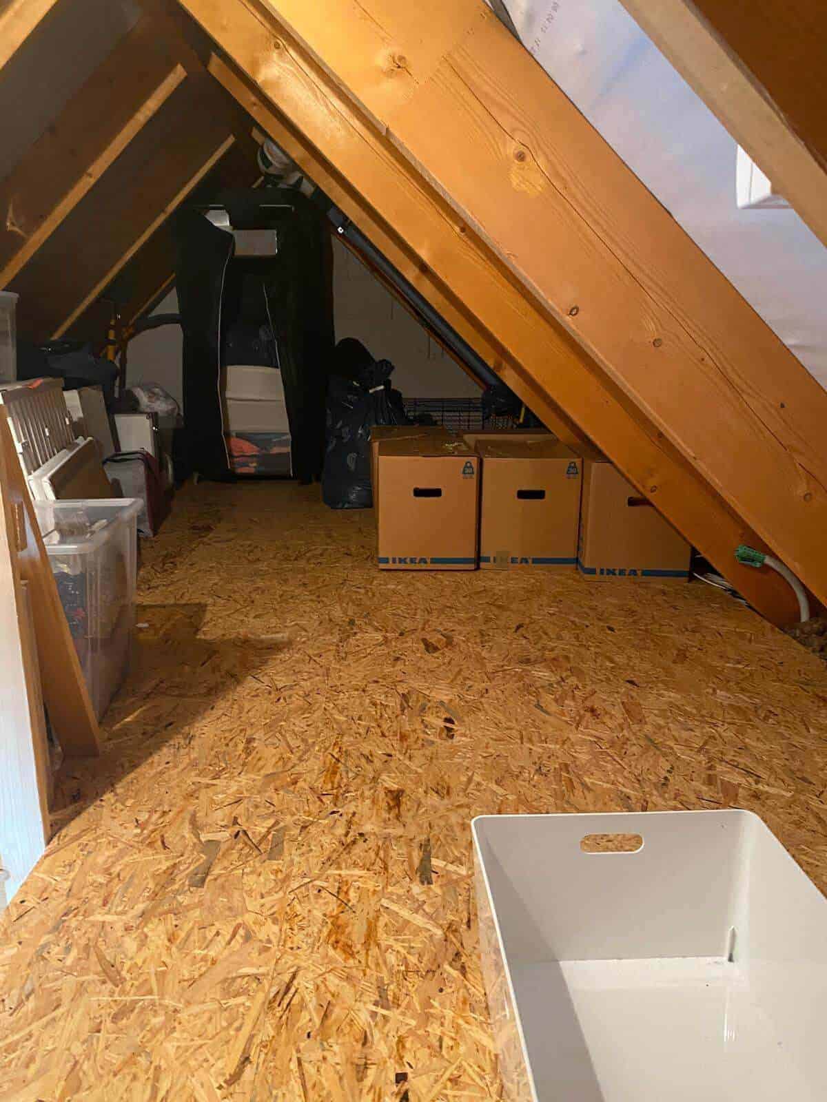 unseren spitzboden haben wir beim hausbau direkt beplanken lassen damit wir beim umzug direkt einige kartons auf den dachboden bringen konnten unseren spitzboden haben wir beim hausbau direkt beplanken lassen damit wir beim umzug direkt einige kartons auf den dachboden bringen konnten