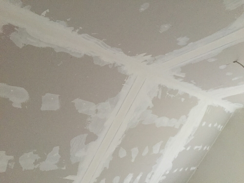 Rigips schleifen - Wenn die Vorarbeit beim Verspachteln stimmt, ist das Schleifen nur noch Fleiรarbeit