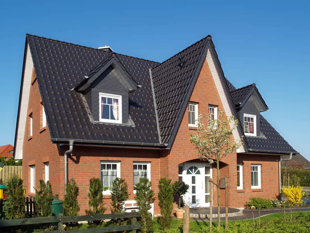 Das moderne Kapitรคnshaus ist hรคufig in Norddeutschland anzutreffen, wenn auch mittlerweile oft ohne das typische Reetdach