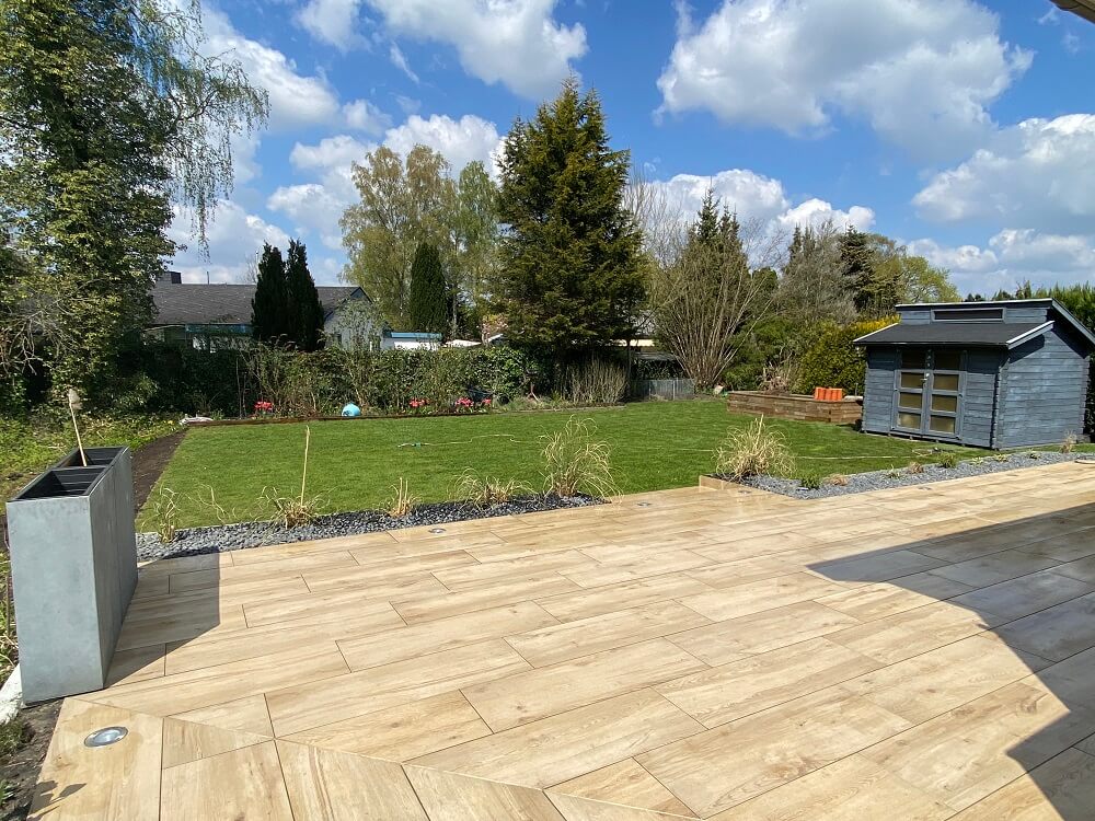 Drainage Garten - Wir haben nachträglich eine Entwässerung unter den Rasen gebaut - Drainage im Garten richtig verlegen - So gelingt es