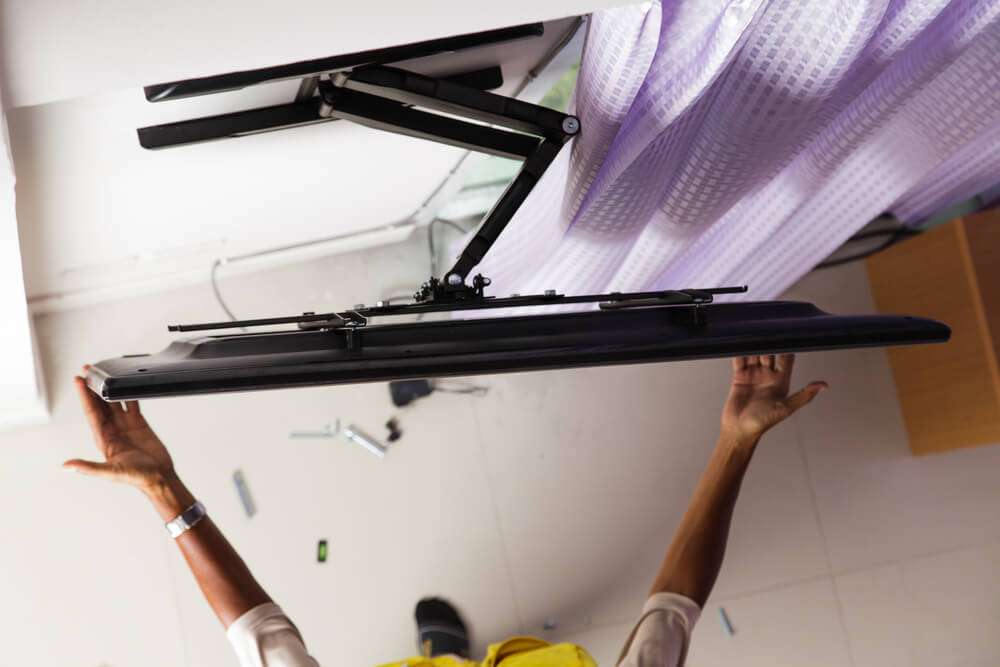 TV-Wandhalterung - neigbar, schwenkbar und welche Arten es noch gibt